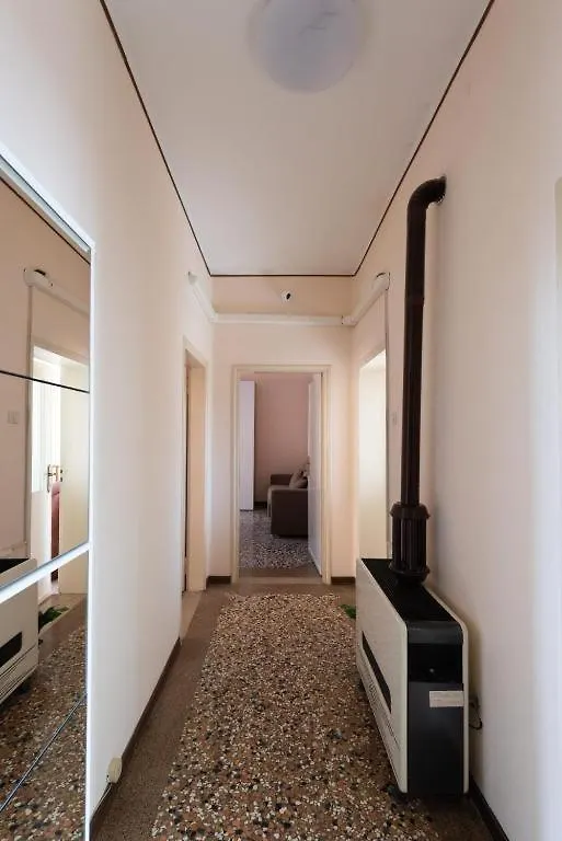 Venice Magic Night Apartment ميستر