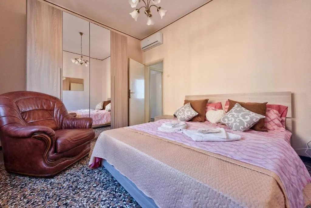 Venice Magic Night Apartment ميستر