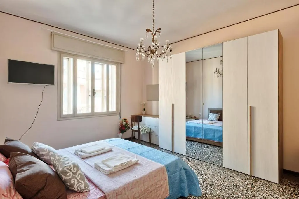 Venice Magic Night Apartment ميستر